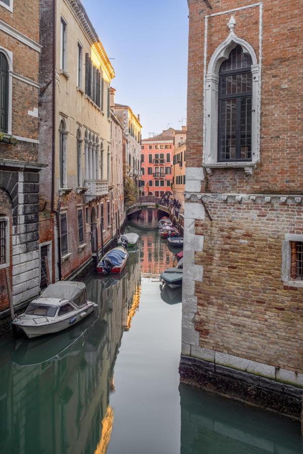Miracoli Apartment With View On The Canal R&R Venedig Exterior foto